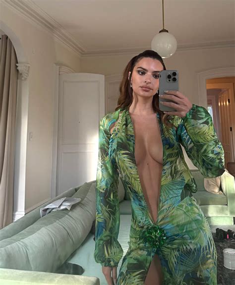 jlo versace dress at emmy's|Emily Ratajkowski channels Jennifer Lopez in plunging Versace .